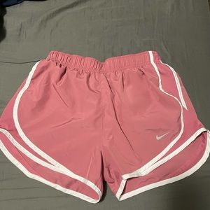 Nike women’s running shorts